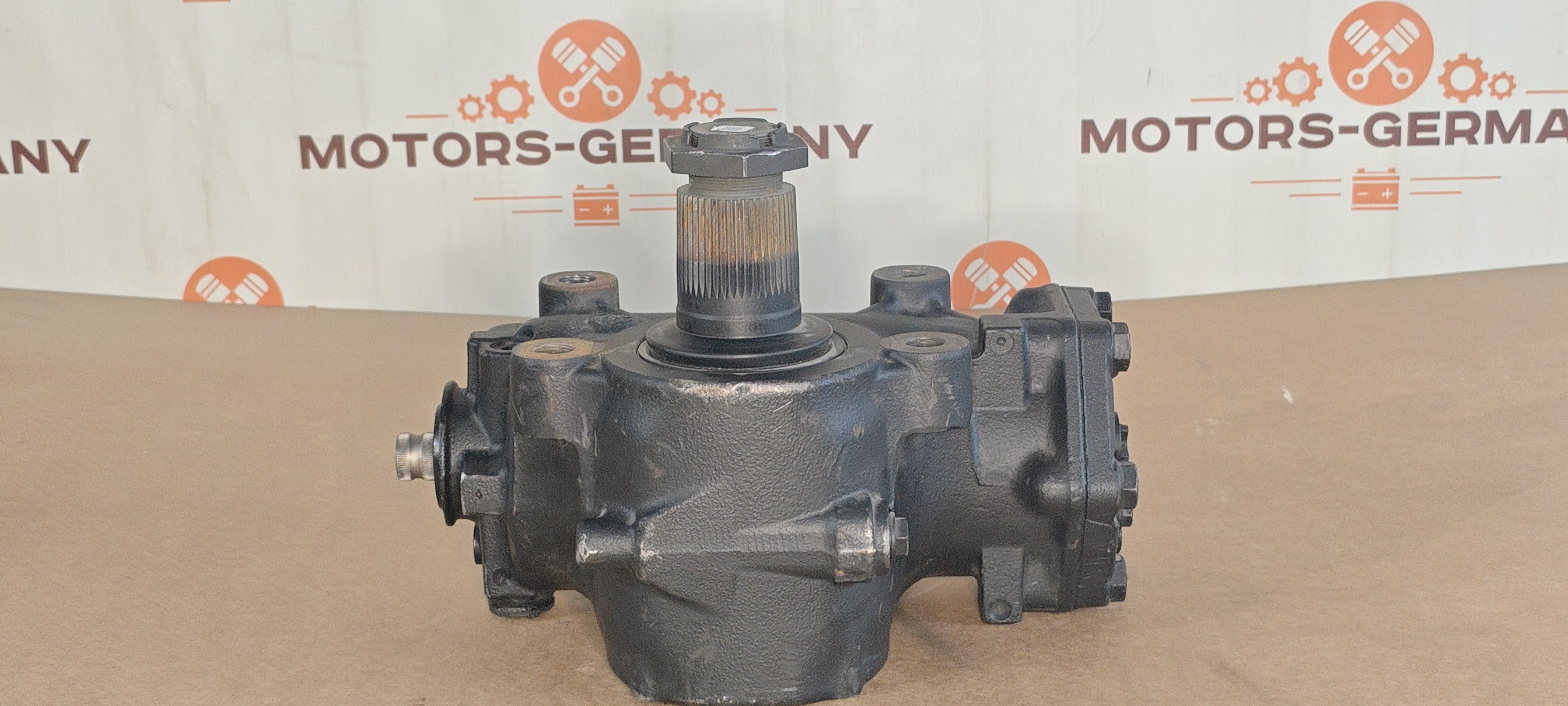 Купить рулевой редуктор (колонку) Bosch Mercedes Actros MP4 | Арт. A9564600400